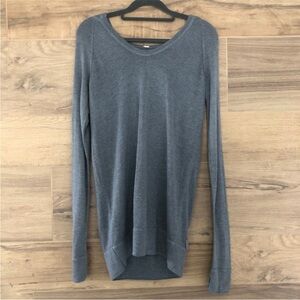 Lululemon Women's Grayish Blue Long Sleeve hoodie sweater